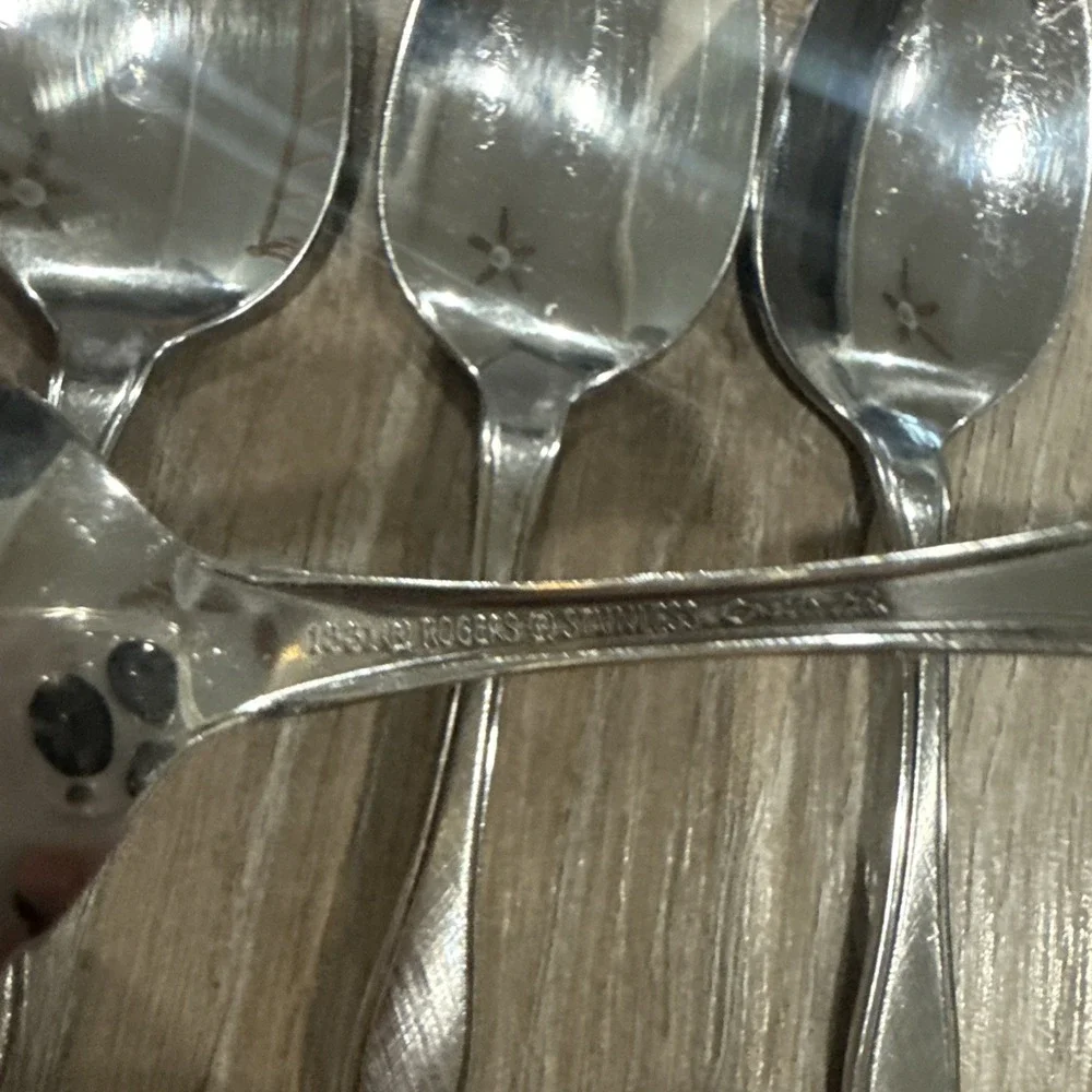 Oneida Twilight Stainless Teaspoons 6